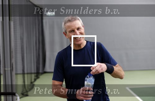 Cruqius 31 maart 2020
Tennissen voor het goede doel met Diederik v Manen. Anouk Smuldfers Ellie Lust en Laurien Verstraten