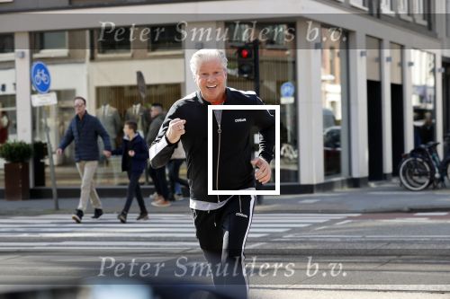 Amsterdam 16 maart 2020
Dries Roelvink hardlopend op de pc hooftstraat