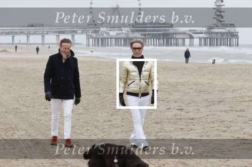 Scheveningen 20 maart 2020
Frank en Rogier met hun honden op het strand.