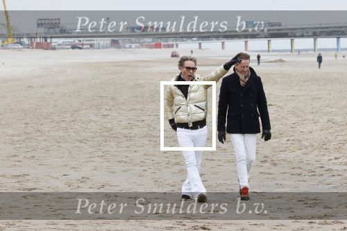 Scheveningen 20 maart 2020
Frank en Rogier met hun honden op het strand.