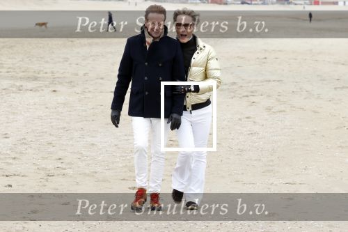 Scheveningen 20 maart 2020
Frank en Rogier met hun honden op het strand.