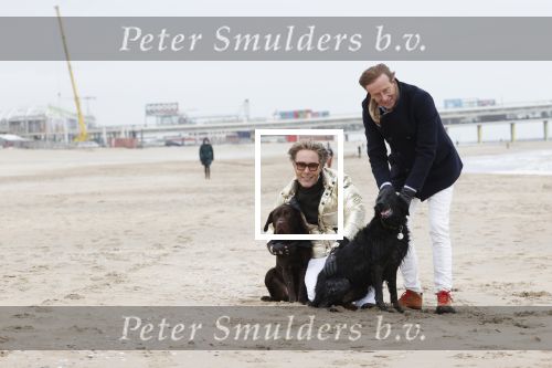 Scheveningen 20 maart 2020
Frank en Rogier met hun honden op het strand.