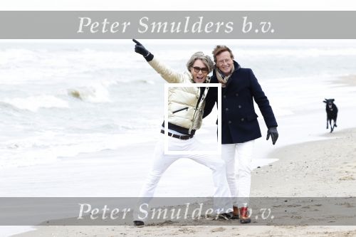 Scheveningen 20 maart 2020
Frank en Rogier met hun honden op het strand.
