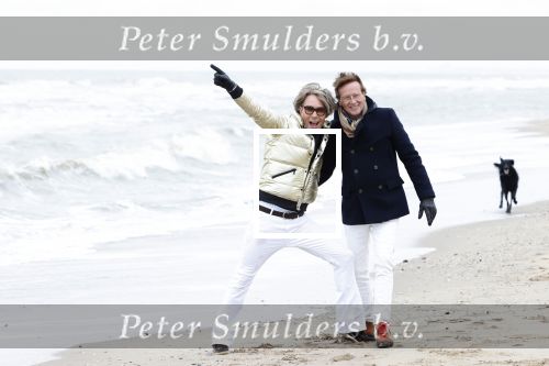 Scheveningen 20 maart 2020
Frank en Rogier met hun honden op het strand.
