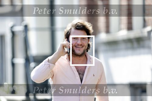 Amsterdam 16 maart 2020
Freek v Noortwijk bellend op straat