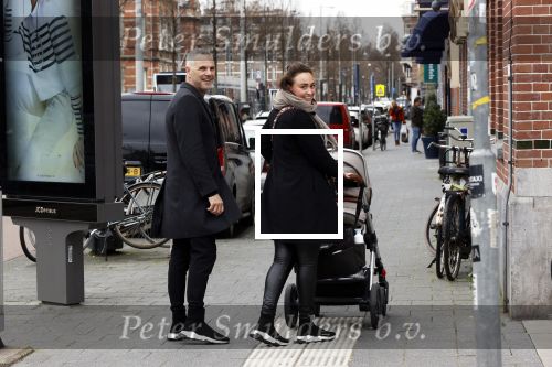 Amsterdam 18 maart 2020
Fulko v Kooperen met zijn vriendin achter de kinderwagen
