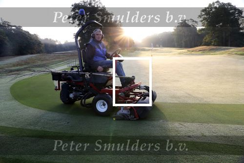 Valkenswaard 20 September 2019
Greenkeeper Heino v Lieshout
040-2622560
info@petersmulders.nl