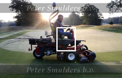 Valkenswaard 20 September 2019
Greenkeeper Heino v Lieshout
040-2622560
info@petersmulders.nl