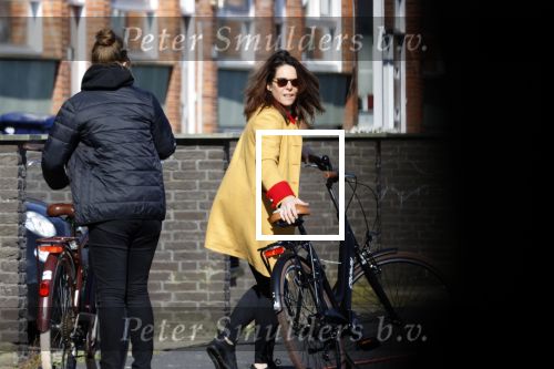 Den Haag 21 maart 2020
Irma Sluis gaat met haar dochter fietsen vanaf haar huis