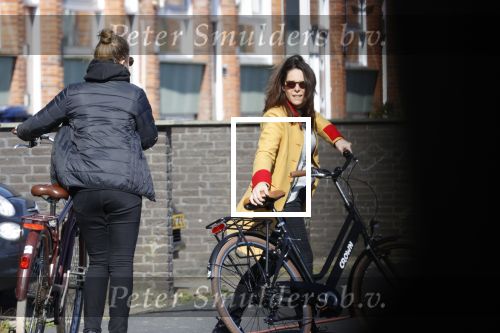 Den Haag 21 maart 2020
Irma Sluis gaat met haar dochter fietsen vanaf haar huis