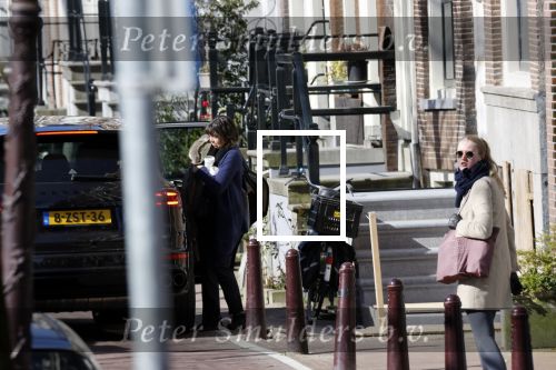 Amsterdam 23 maart 2020
Matthijs v Nieuwkerk brengt zijn vrouw Karin v Munster naar hun huis op de gracht . Vervolgens rijdt hij naar zijn eigen appartement in complex Pontsteiger . Na daar een uurtje geweest te zijn rijdt hij op zijn fiets naar de westergasfabriek waar DWDD opgenomen wordt.