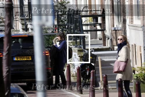 Amsterdam 23 maart 2020
Matthijs v Nieuwkerk brengt zijn vrouw Karin v Munster naar hun huis op de gracht . Vervolgens rijdt hij naar zijn eigen appartement in complex Pontsteiger . Na daar een uurtje geweest te zijn rijdt hij op zijn fiets naar de westergasfabriek waar DWDD opgenomen wordt.
