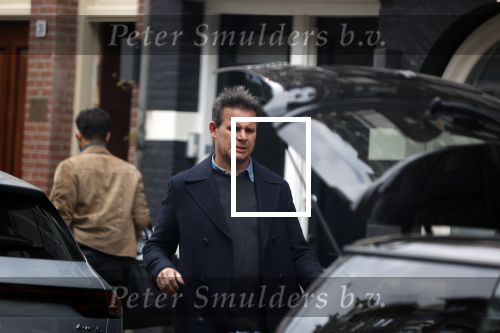 Amsterdam 2 april 2020
Leco v Zadelhoff doet boodschappen met zijn partner