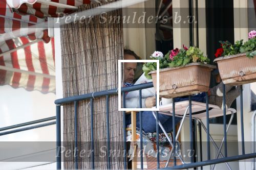 Amsterdam 11 april 2020
Marc marie Huijbregts verschuilt zich op zijn balkon