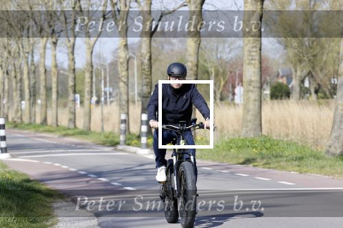 Stompetoren 9 april 2020
Marco Borsato woont nog steeds bij zijn moeder Mary . Marco gaat regelmatig met zijn mountainbike fietsen.