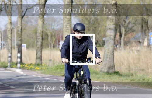 Stompetoren 9 april 2020
Marco Borsato woont nog steeds bij zijn moeder Mary . Marco gaat regelmatig met zijn mountainbike fietsen.