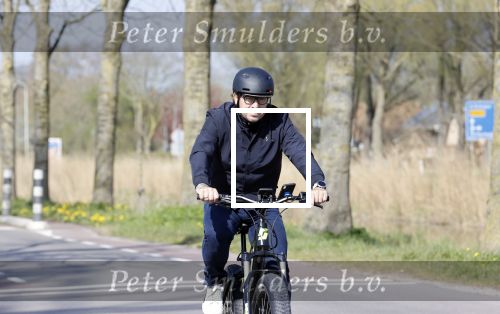 Stompetoren 9 april 2020
Marco Borsato woont nog steeds bij zijn moeder Mary . Marco gaat regelmatig met zijn mountainbike fietsen.