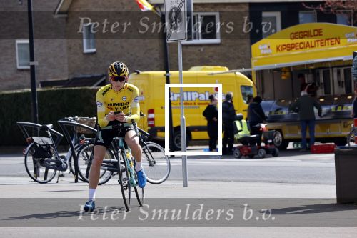 Eemnes 7 april 2020
Merijn Scheperkamp , schaatster van de Jumbo Visma schaatsploeg.