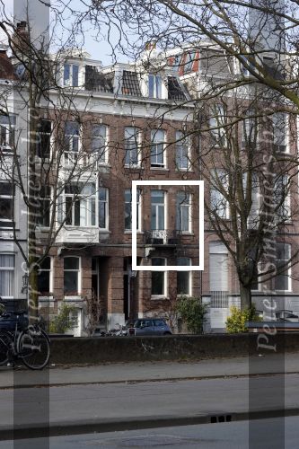 Amsterdam 3 april 2020
Olcay Gulsen haar appartement.