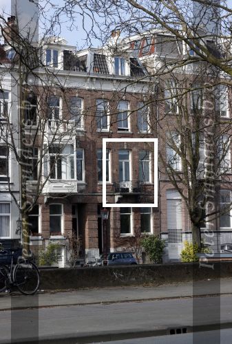 Amsterdam 3 april 2020
Olcay Gulsen haar appartement.