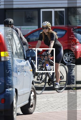 Amsterdam 11 april 2020
Olcay Gulsen en Ruud de Wild gaan samen fietsen / wielrennen