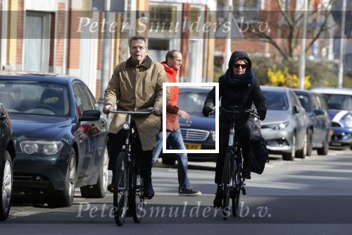 Den haag 21 maart 2020
Piet Hein Donner en zijn vrouw fietsend door Den Haag.