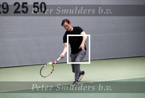 Cruqius 31 maart 2020
Tennissen voor het goede doel met Diederik v Manen. Ronald de Boer