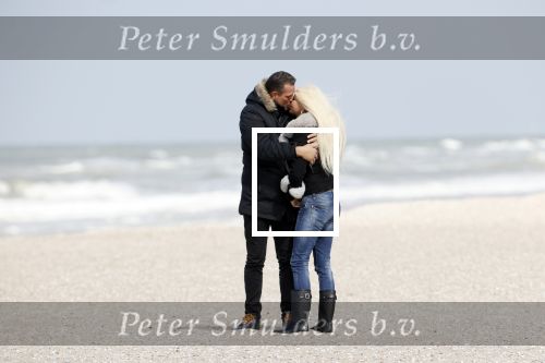 Scheveningen 3 april 2020
Samantha de Jong Barbie met haar nieuwe vriend op het strand van Scheveningen