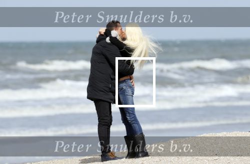 Scheveningen 3 april 2020
Samantha de Jong Barbie met haar nieuwe vriend op het strand van Scheveningen
