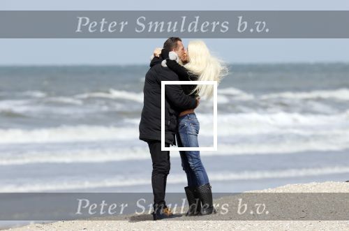 Scheveningen 3 april 2020
Samantha de Jong Barbie met haar nieuwe vriend op het strand van Scheveningen