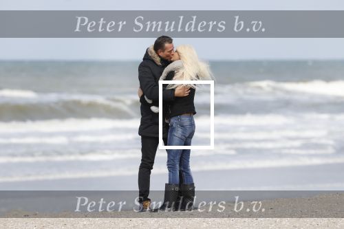 Scheveningen 3 april 2020
Samantha de Jong Barbie met haar nieuwe vriend op het strand van Scheveningen