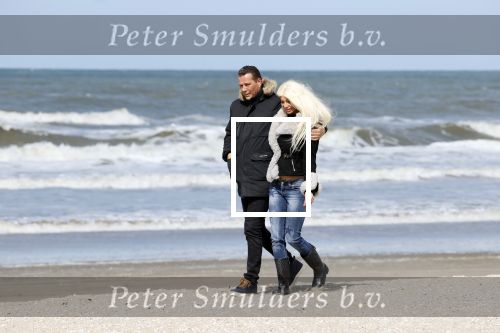 Scheveningen 3 april 2020
Samantha de Jong Barbie met haar nieuwe vriend op het strand van Scheveningen