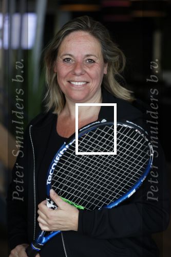 Cruqius 1 april 2020
Diederik v Maren tennist 24 uur voor het ouderenfonds. Diederik tennist oa tegen Selma v Dijk