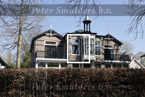 Bergen aan Zee 6 april 2020
Het nieuwe huis van Sonja Bakker en Barrie v Suijdam