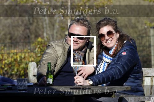 Loosdrecht 4 april 2020
Wesly Bronkhorst aan het varen op de Loosdrechtse plassen met zijn nieuwe vriendin Claudia de Jong.