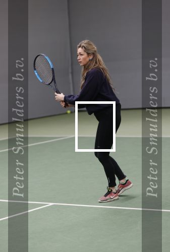 Cruqius 1 april 2020
Diederik v Maren tennist 24 uur voor het ouderenfonds. Diederik tennist oa tegen Zangeres Do Zangeres Dominique v Hulst