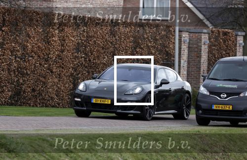 Bergschenhoek Den Haag Mijdrecht Rotterdam 12 maart 2021
Andre Hazes vertrekt in de auto van Rachel bij het huis van zijn vriendin