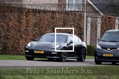Bergschenhoek Den Haag Mijdrecht Rotterdam 12 maart 2021
Andre Hazes vertrekt in de auto van Rachel bij het huis van zijn vriendin