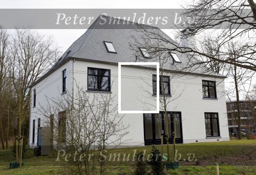 Noordwijkerhout 17 maart 2021
Dirk Kuijt heeft een nieuw huis /villa gekocht op Sancta Maria