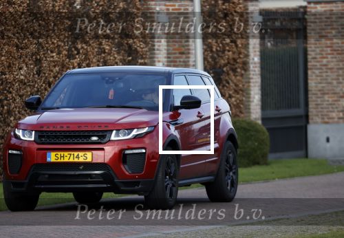 Bergschenhoek 11 maart 2021
Sarah v Soelen de nieuwe vriendin van Andre Hazes . Ze gaat met de Bentley met haar moeder naar schoonheidssalon. . Djarno Hofland komt bij Andre een pakketje brengen