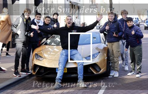 Amsterdam 19 maart 2021
De Lamborghini van Chahid ( Dutch Performante) op de pc hooftstraat