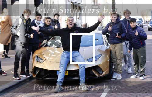Amsterdam 19 maart 2021
De Lamborghini van Chahid ( Dutch Performante) op de pc hooftstraat