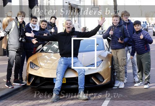 Amsterdam 19 maart 2021
De Lamborghini van Chahid ( Dutch Performante) op de pc hooftstraat