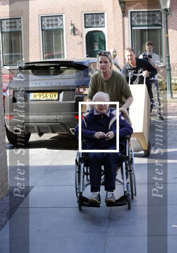 Noordwijk, 31 maart 2021
Erica Meiland met haar moeder in rolstoel