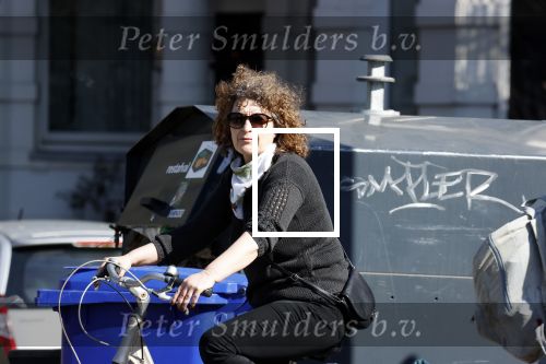 Amsterdam 30maart 2021
Henriette Tol op de fiets in Amsterdam zuid