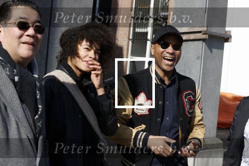 Amsterdam 26 maart 2021
Onthulling muurschildering van Judith de Leeuw bij het Leidse plein . Humberto Tan en Won Yip hebben gesponsord.