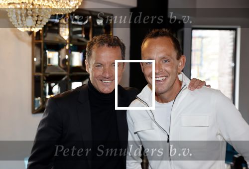 Nieuwegein 22 maart 2021
Opnames videoclip John de Bever met Wilfred Genee en  zijn vrouw Lili. De opnames vinden plaats bij Wills. John met partner Kees