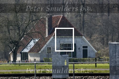 Eefde 30 maart 2021
Matthijs v Nieuwkerk bij zijn huis in Eefde