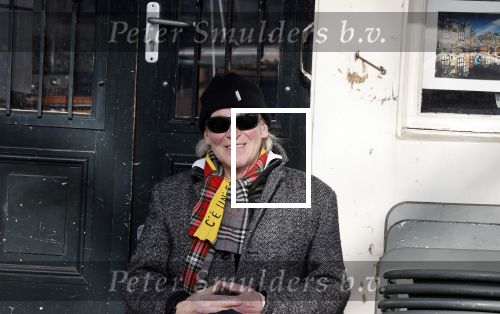 Amsterdam 26 maart 2021
Peter Faber op zijn vaste stek tijdens Corona bij cafe Kobalt