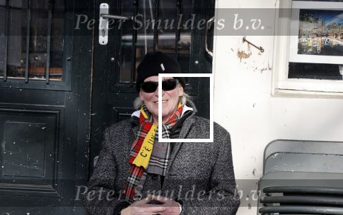 Amsterdam 26 maart 2021
Peter Faber op zijn vaste stek tijdens Corona bij cafe Kobalt